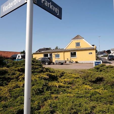 BindslevParkvejens Ferieboligアパートメント エクステリア 写真